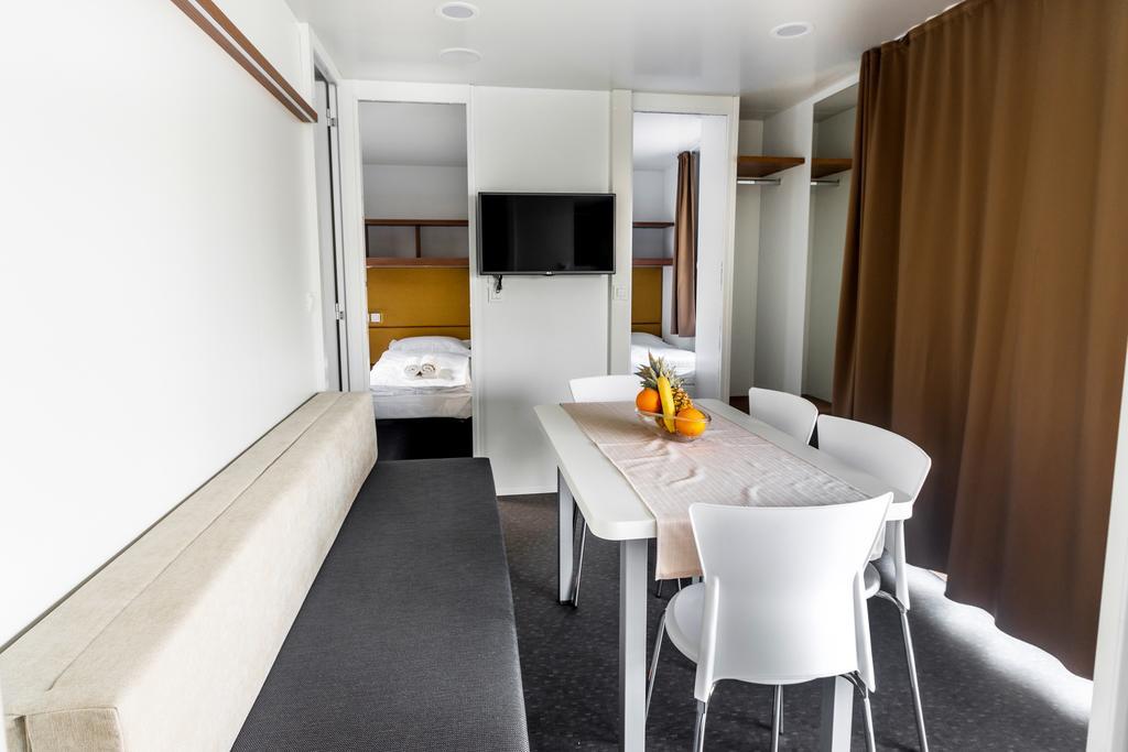 Poseidon Mobile Apartment Makarska